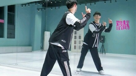 是你们要的《失恋阵线联盟》舞蹈教学，年会舞蹈可用