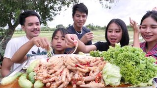 ตำตีนไก่เผ็ดๆฝีมือเชฟบุญเติม  เเกล้มขนมจีนผักสด เผ็ดเเสบท้องทะลุ