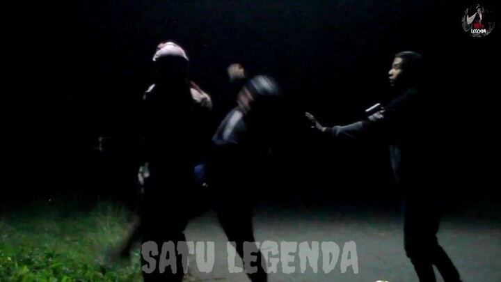 Prank Pocong Diserang Satu