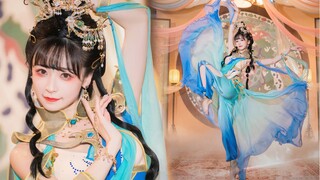 Cosplay Điêu Thuyền múa Hồ Toàn Vũ