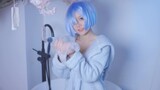 Come on, Rem's wife warms the bed | Rem really looks the best when she smiles
