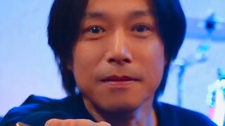 Setelah 26 tahun, Takayama Gamu sekali lagi berubah menjadi Ultraman Gaia.