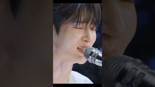 Lovely Runner (선재 업고 튀어) - Sudden Shower (Live Performance) by Byeon Woo Seok (변우석) - 선재 업고 튀어 OST