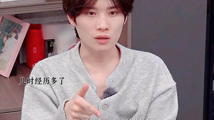这段对话戳中多少人的儿时记忆，小时侯不理解，长大后才发现这是沉重的父爱啊，果然理解和感受都是拥有滞后性的
