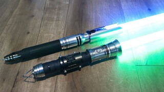 [Ulasan Lightsaber] UW Ultimate Manufacturing Serei Junda Lightsaber Unboxing Pertama