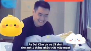 Nó không phải con anh