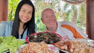 กินส้มตำ ต้มหอยผัดหมี่หมูยอหิวหนักเกลี้ยงทุกอย่าง Spicy Papaya Salad Boiled Snail