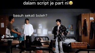 amboi kemain nakal lagi ye. .menyakat form2🤭