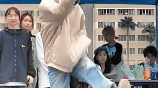【รถ】คลับกำลังรับสมัครสมาชิกใหม่ มาเต้นฮิปฮอปฟรีกัน