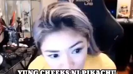 Cheeks ni pikachu 😥