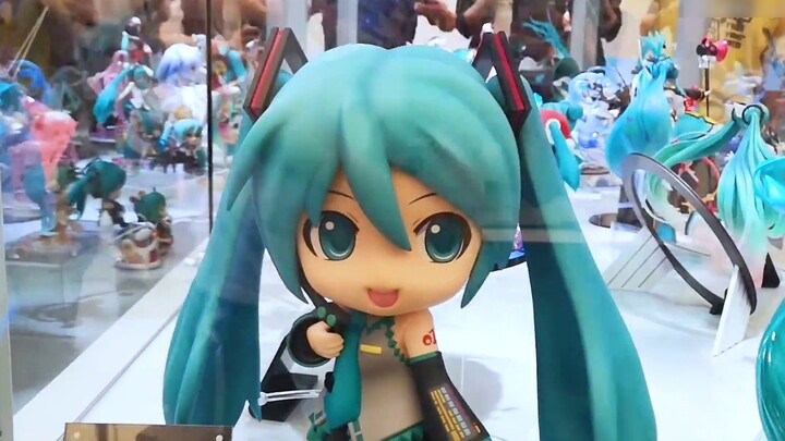 【WF2019】คุณเคยเห็นเต้านมเทียมของหุ่นยนต์ไหม? พาชมนิทรรศการ WF สุดฟิน!