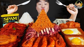 ASMR MUKBANG 집밥 열라면 치즈 통스팸 김치 계란후라이 먹방! FIRE NOODLES & CHEESE SPAM EATING SOUND!