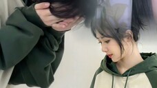 哈哈杨紫旎怎么害羞了?说好的暗黑系呢?