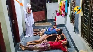 Prank!! hantu bocil cilik di atas tembok auto kocar kacir ngakak! #3