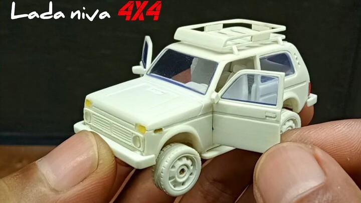 过分了!打火机大佬制作 可动 拉达尼瓦 - LADA NIVA 4X4