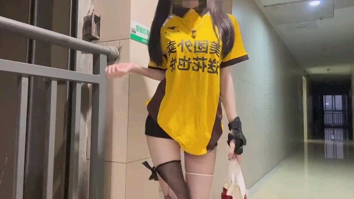 น้องชายสุดหล่อ อาหารมาแล้ว ลงชื่อรับด้วย #สาวกินกลับบ้าน #คลิปสั่น #ไม่มีคำแนะนำแย่ๆ