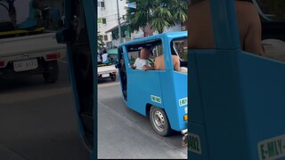 Unforgettable Boracay Moment: Trike Water Bottle Drop #boracay #philippines #travel #funny #shorts