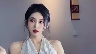 这身材绝了吧 你确定不看？