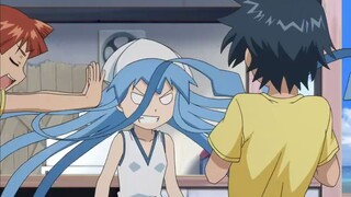 Chỉ có một cô gái sợ Squid Girl và luôn thích hù dọa cô ấy.