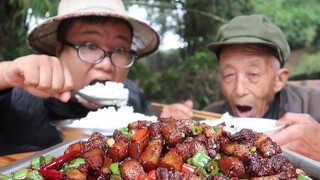 Membuat "daging tumis kecap" yang tidak berminyak dan membuat ketagihan