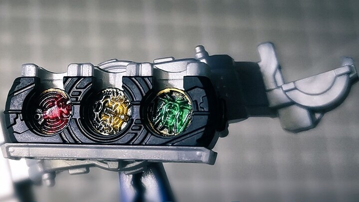 "Mô hình" Số 8: Kế hoạch không theo kịp những thay đổi! FRS Kamen Rider ooo in xu