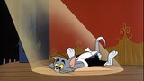Tom and Jerry | ตอนที่ 129 คอนเสิร์ตแมวทอม [เวอร์ชั่นคืนสภาพ 4K] (ปล. ช่องซ้าย : เวอร์ชั่นวิจารณ์; ช