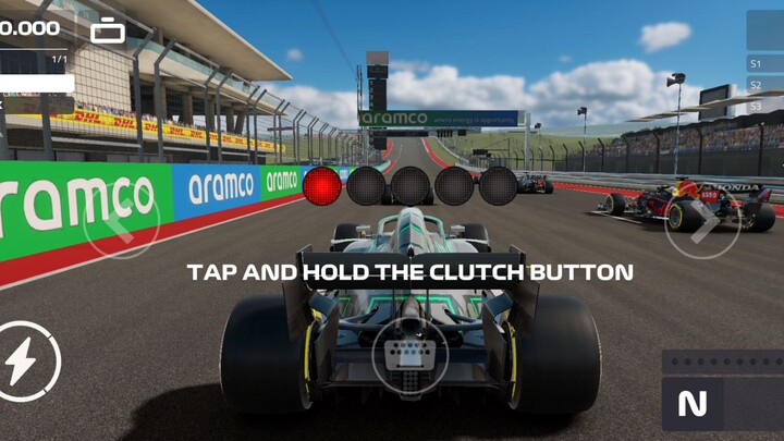 F1 MOBILE RACING : GamePlay