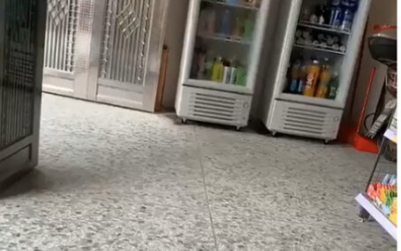 今天的生意也就一般般吧