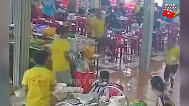 Họ đang làm cái quái gì vậy ???