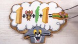 Amazing! Such realistic cat and mouse cookies