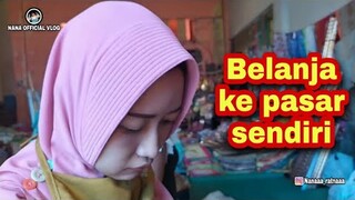 JADI WANITA HARUS BISA KE PASAR BELANJA SENDIRI