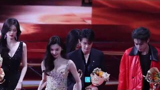 #zhaolusi Fancam Update 240113 | Weibo Night Weibo Actor Of The Year Award #bailu #dylanwang