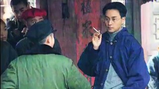 拿着一支烟，领会着老师傅说的要领。内化于心，外化于行，抬手便是一个活灵活现的真虞姬！