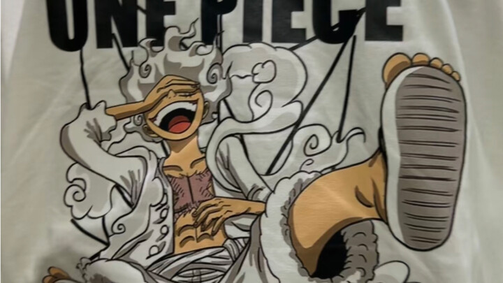 Versi One Piece yang bermunculan solo telah hadir