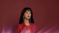 Yang Zi tidak bisa berhenti difoto di majalah periklanan Paris, dan dia sudah masuk dalam daftar 1 t