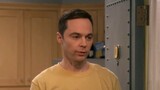 Sheldon ternyata adalah direktur komite lingkungan apartemen. Saya tidak berharap itu menjadi karier
