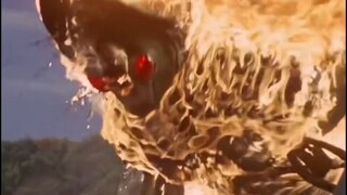 [Membakar kotak kulit] Beberapa adegan monster membakar kotak kulit diambil oleh Tsuburaya