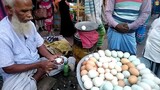 Cách ăn trứng luộc của người Ấn Độ