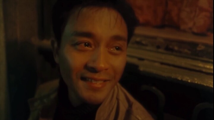 (New footage of Leslie Cheung in Happy Together) This nearly 20-second face-to-face crying scene mad