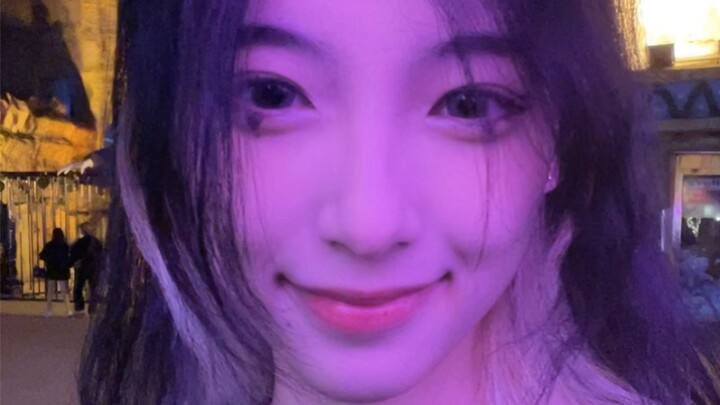 (＞คน＜;)
