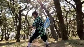 Jurus pernapasan air Kimetsu no Yaiba muncul kembali!