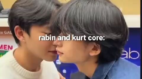 best friend talaga Sila Yuri and Felix