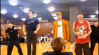MileApo's Rehearsal for Vietnam🇻🇳Show😍❤️ #mileapo #milephakphum #aponnattawin #mansuang #kinnporsche