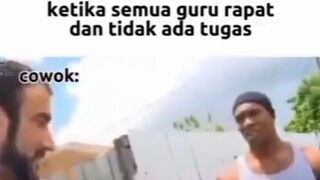 cewek vs cowok ketika guru lagi ada rapat🗿