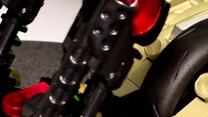 "Sos Mechanical Beast" produksi dalam negeri seharga 20 yuan? Garasi ibuku hampir penuh!