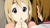 Ai có thể cưỡng lại khi các cô gái anime tỏ ra dễ thương?