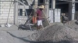 SCREENING SAND BY HAND ON A MILLION DOLLAR JOB IS ONLY POSSIBLE IN THE PHILIPPINES BABY !