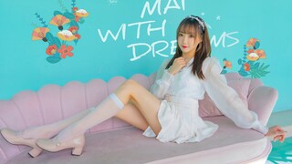 Nhảy cover Dreams of Bloom