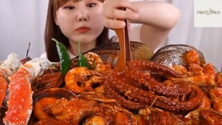 Ăn và cảm nhận món hải sản sốt cay #anngon