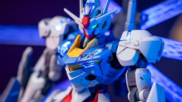 Bandai Gundam FM Fengling โมเดลการบีบอัดแบบดื่มด่ำการผลิต ASMR ซิมโฟนีพลาสติกแบบบีบอัด